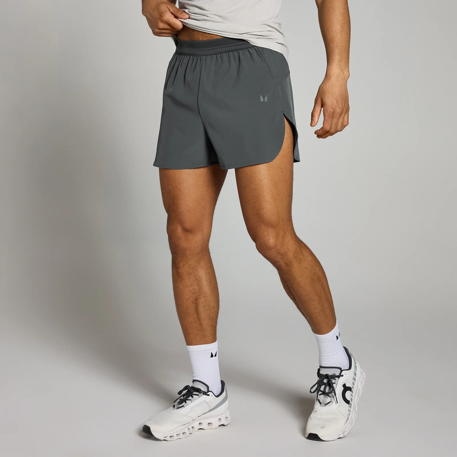 Velocity 速馳系列 男士 8cm 短褲 - 暗灰 - XS 圖片 1